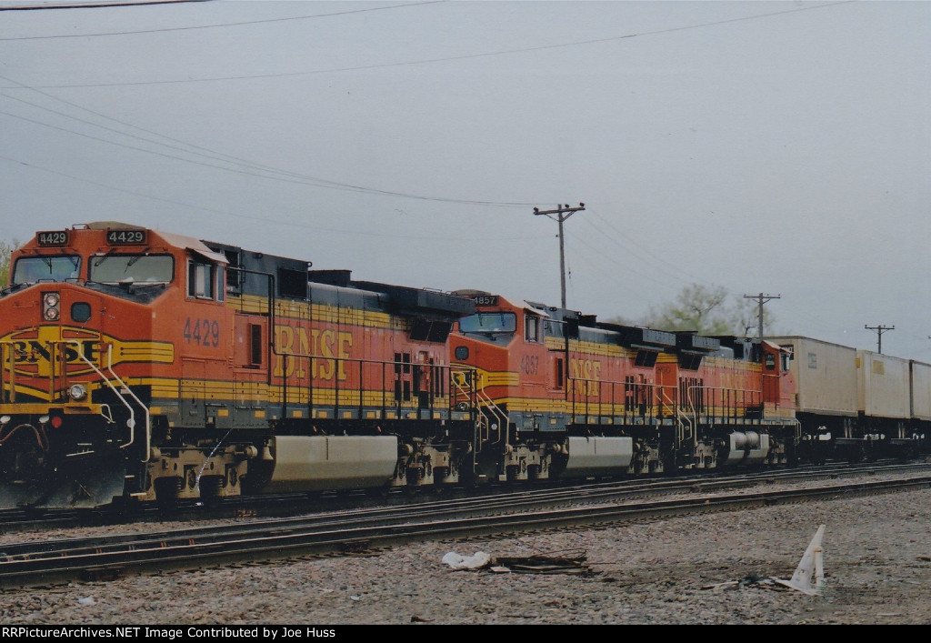 BNSF 4429 West